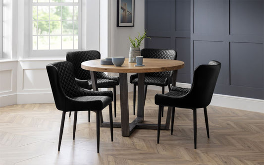 Brooklyn Round Table Oak & 4 Luxe Dining Chairs Black
