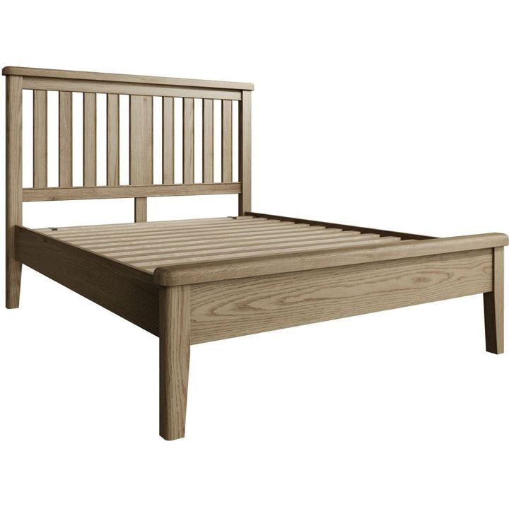 HO 5'0 Bed with Wooden Headboard and Low End Footboard