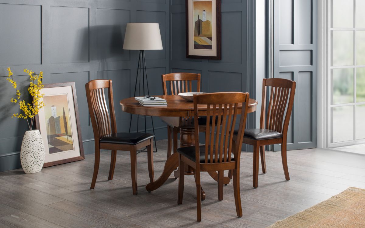 Canterbury Round to Oval Extending Table