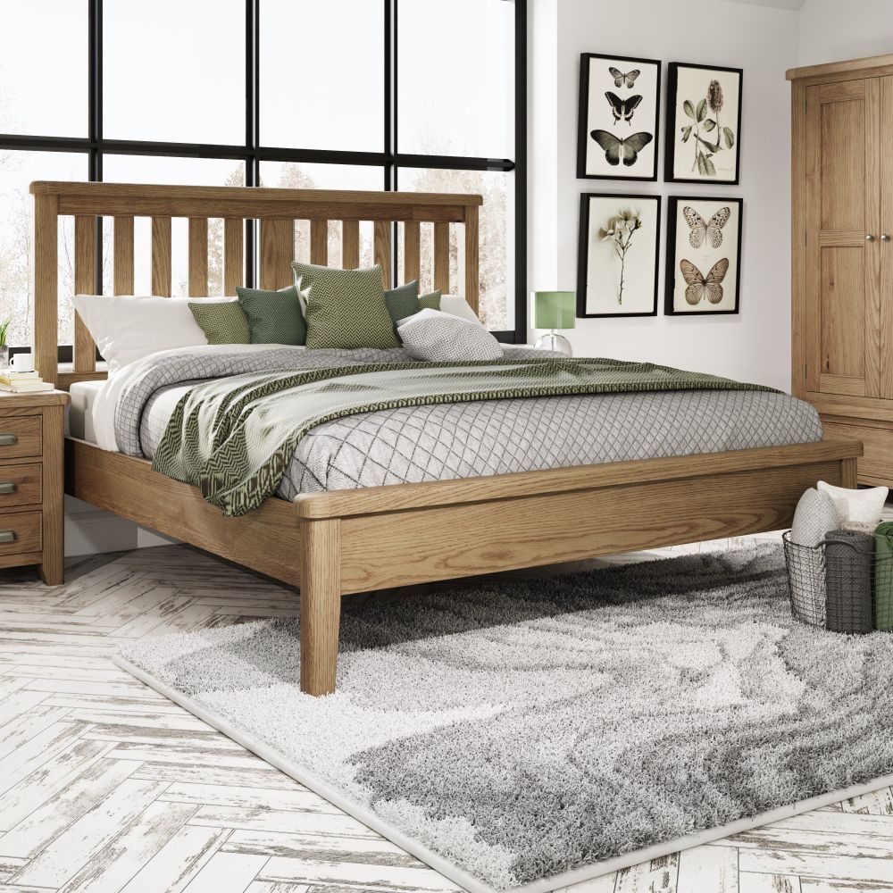 HO 6'0 Bed with Wooden Headboard and Low End Footboard